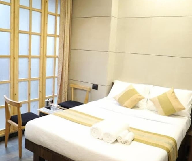 Hotel Rooms Dadar Near Station