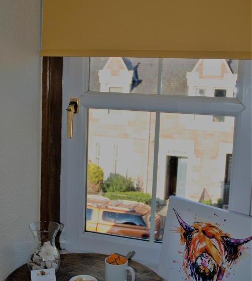 Отель The Coo's Guest House