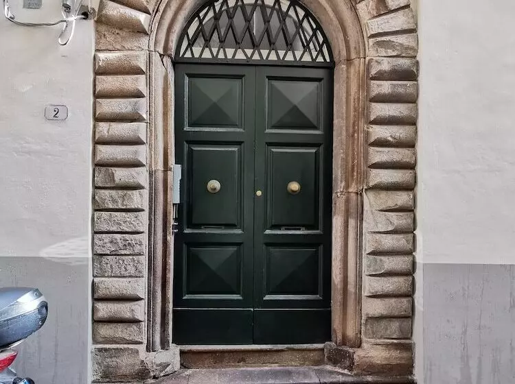 Bed & Breakfast Chalet Lucca