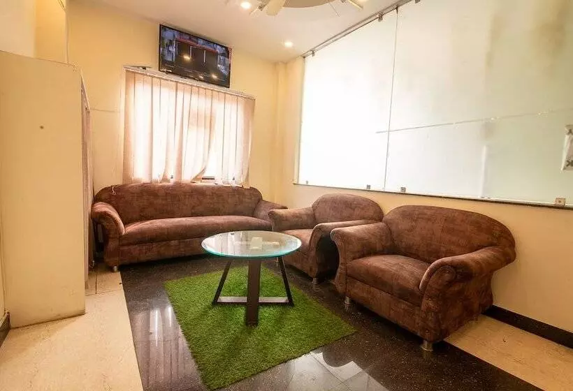 Fabhotel As Residency