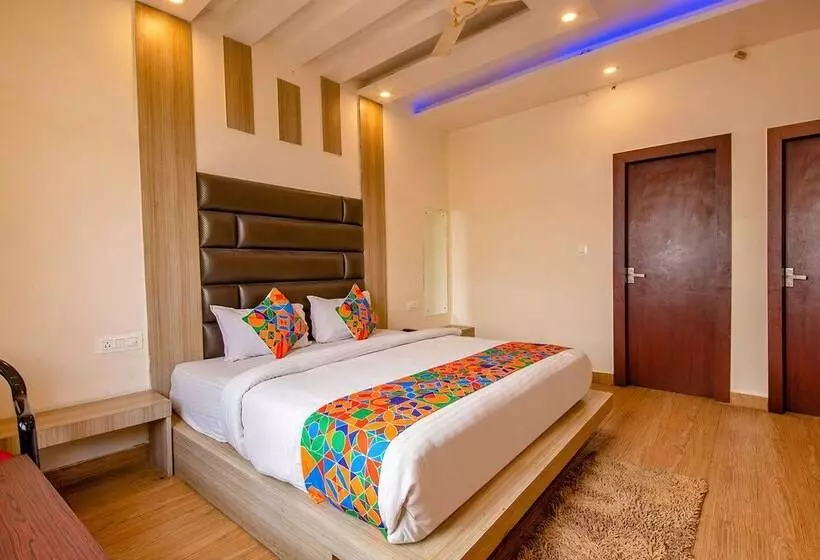 Fabhotel As Residency