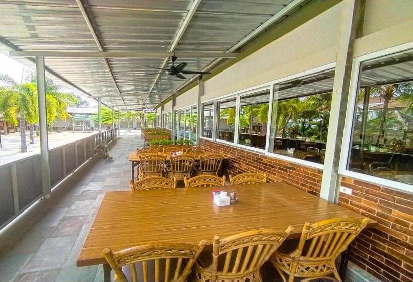 فندق Kuraya Residence Lampung