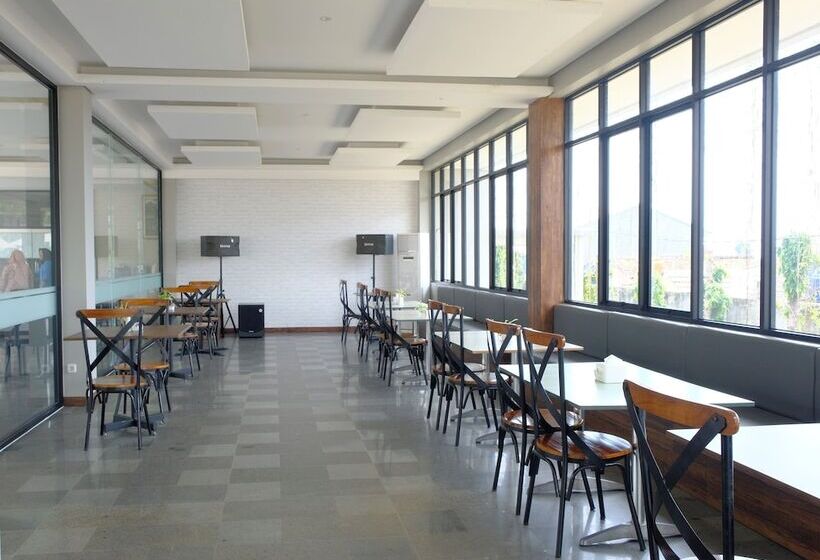 فندق Kuraya Residence Lampung