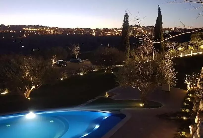 ホテル Villa Flora Relais