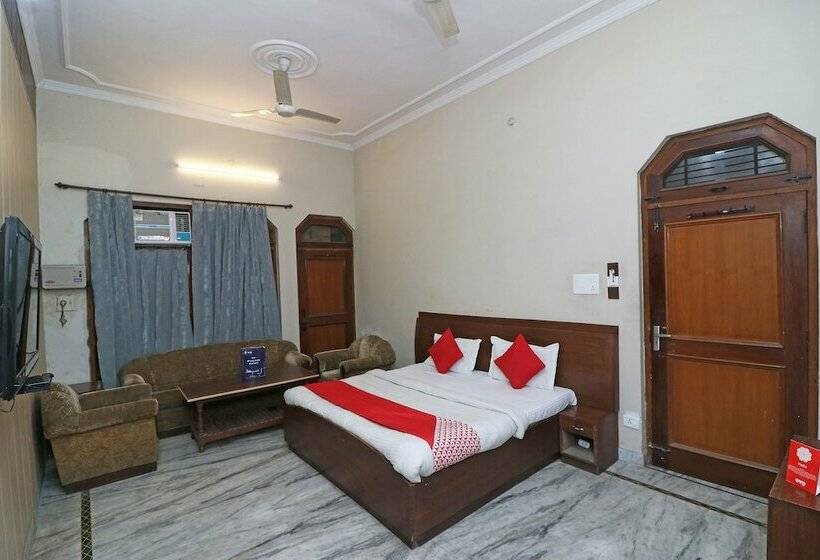 Oyo 16270 Hotel Sweet Home