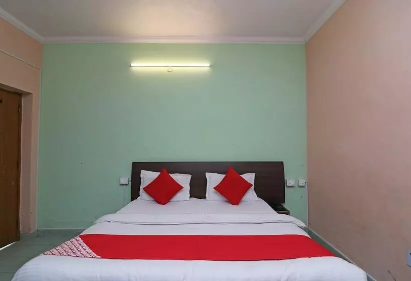 Oyo 16270 Hotel Sweet Home