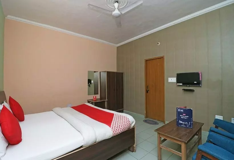 Oyo 16270 Hotel Sweet Home