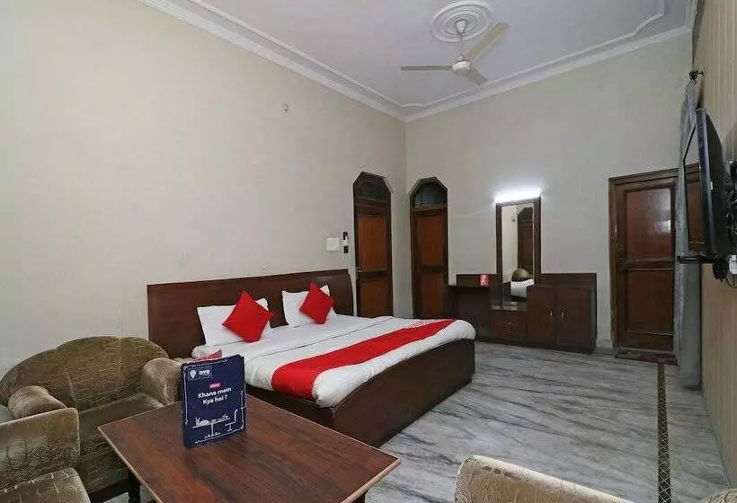Oyo 16270 Hotel Sweet Home