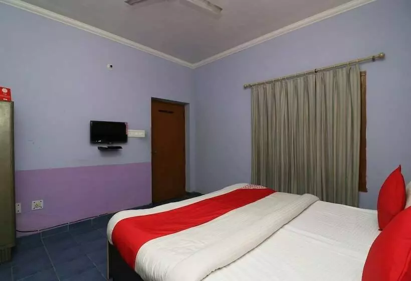 Oyo 16270 Hotel Sweet Home