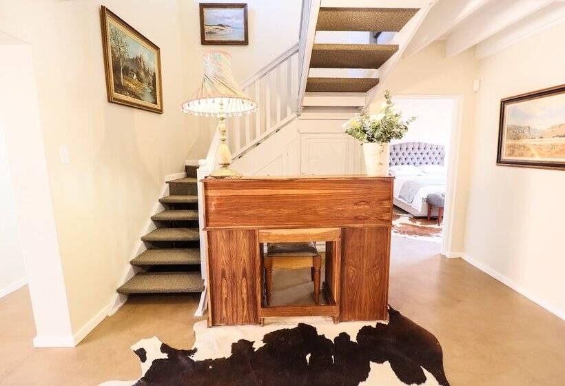 פנסיון Cinzaco Dullstroom