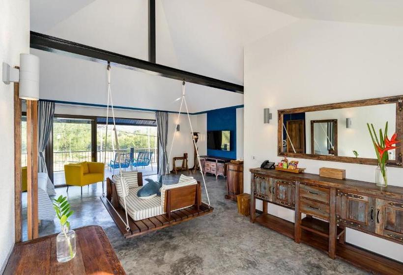 渡假胜地  Boat House Riverfront   Managed