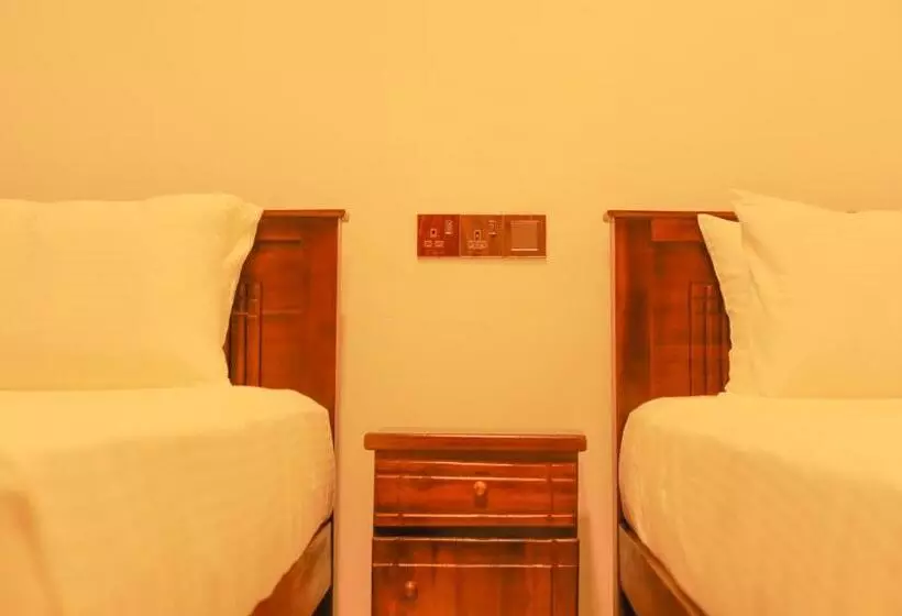 هتل Opulence Colombo