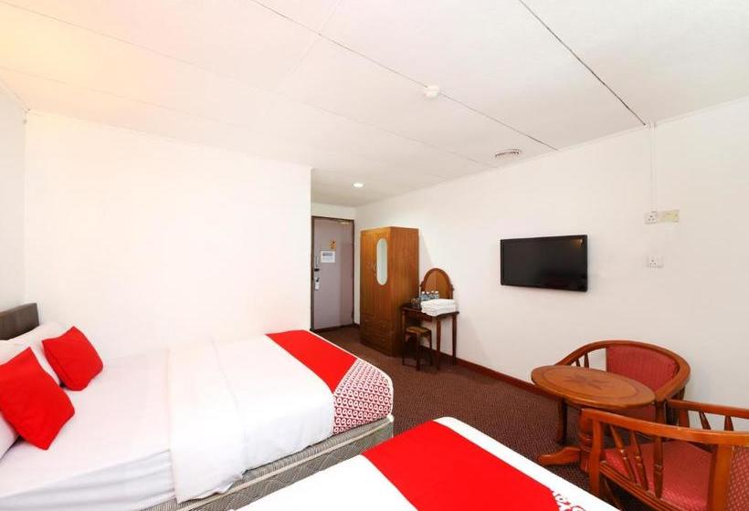 酒店 Oyo 699 Plaza