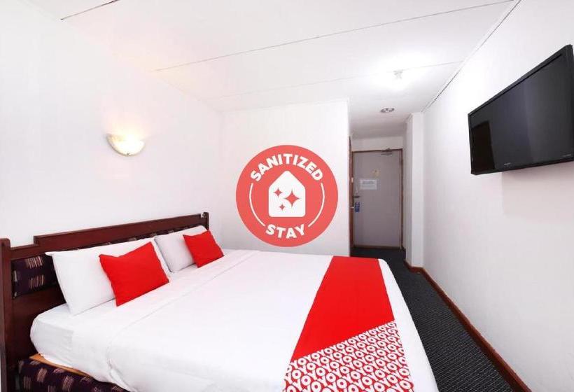 酒店 Oyo 699 Plaza