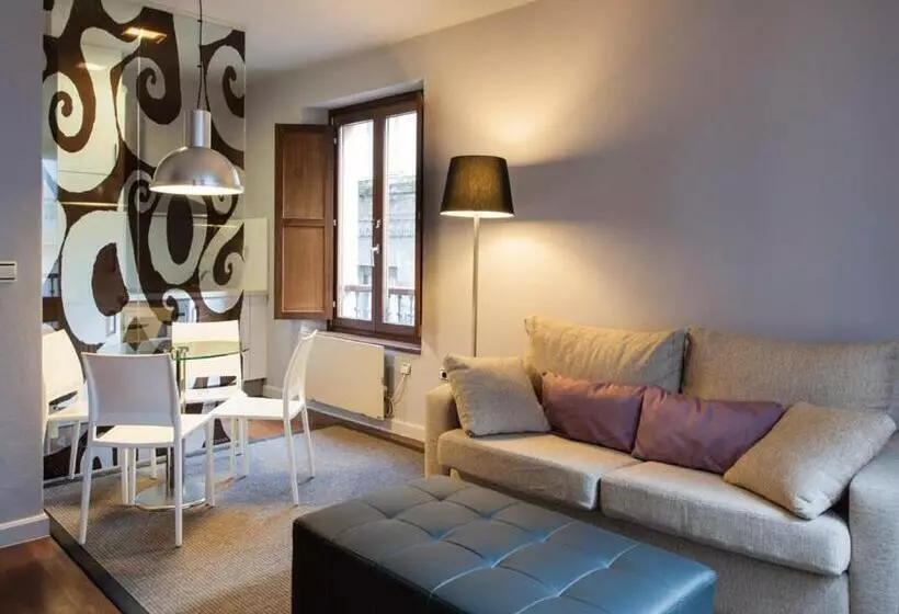 Myhousespain   Apartamentos Moros 41