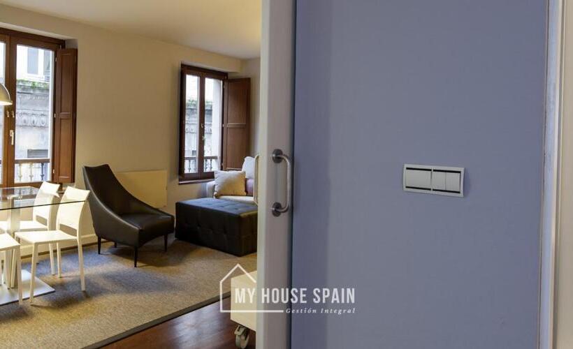 Myhousespain   Apartamentos Moros 41