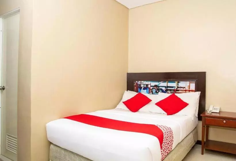Oyo 133 Jazzy James Country Hotel Ii