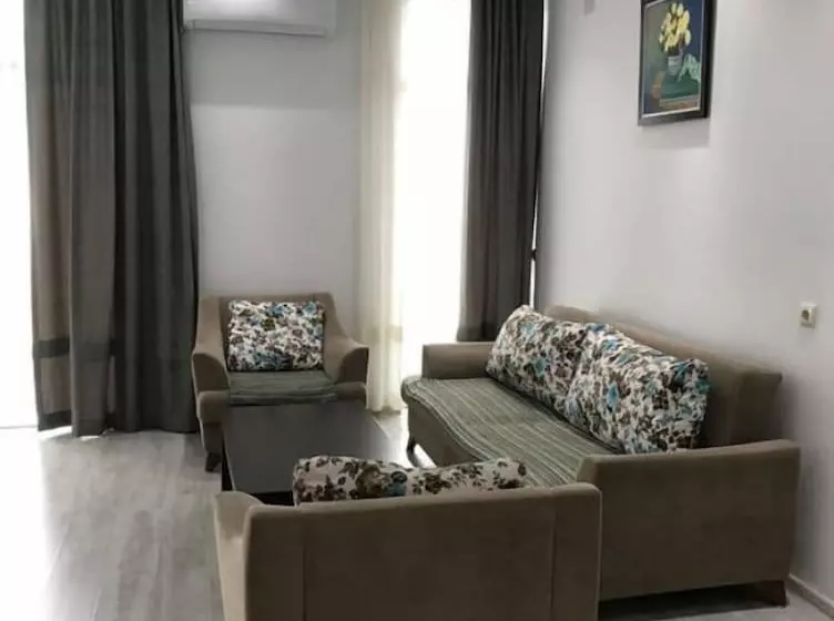 پانسیون Guesthouse Data