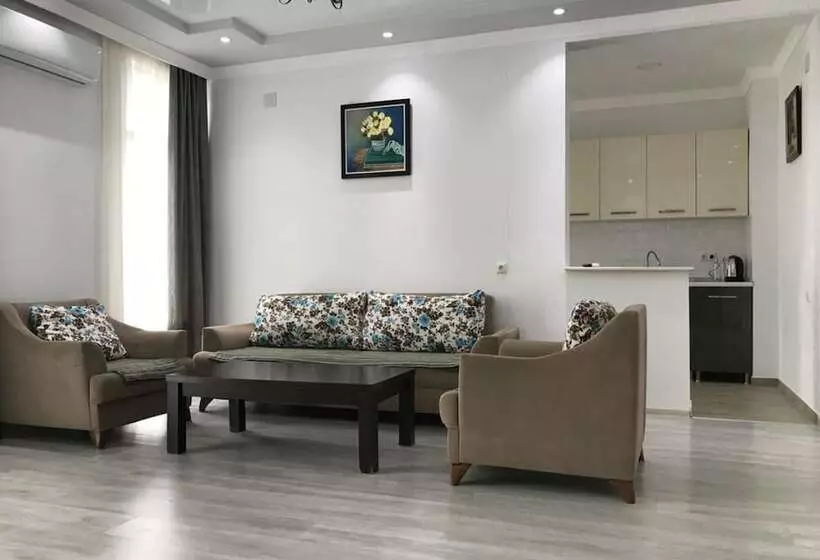 پانسیون Guesthouse Data