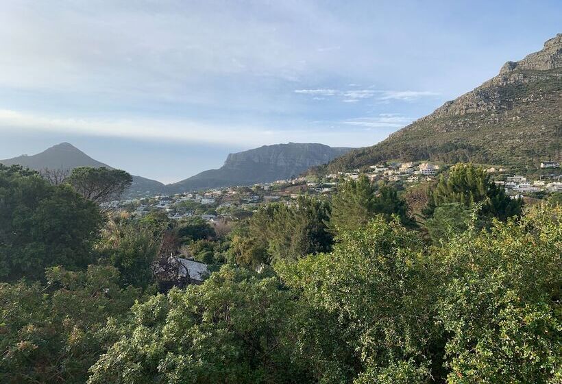 ベッドアンドブレックファースト Frogs Hill