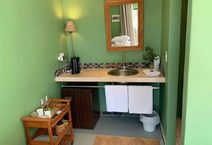 Aamiaismajoitus (B&B) Frogs Hill