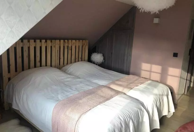 Hotelli Hostellerie De La Chapelle