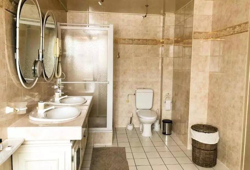 Hotelli Hostellerie De La Chapelle