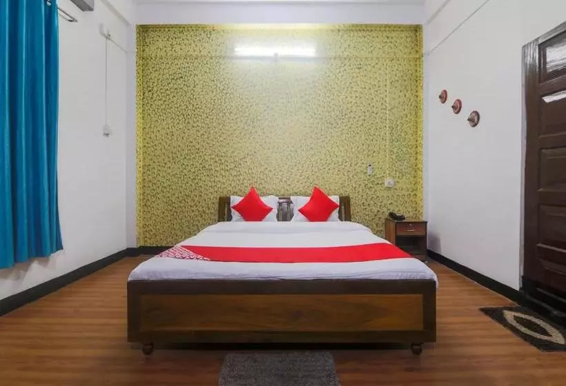 ホテル Oyo 24676 Purbanchal Guest House