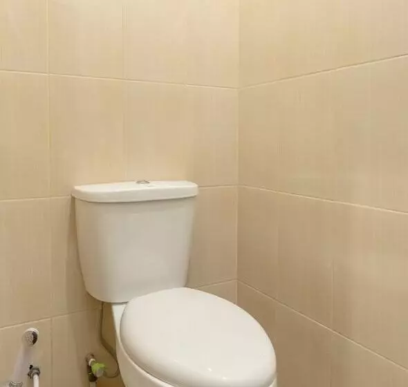ホテル Oyo 359 Executive Inn