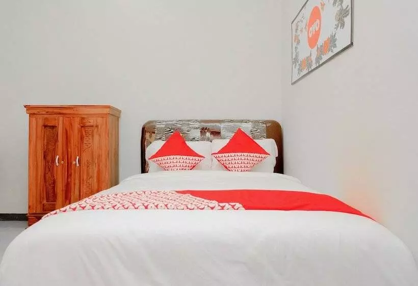 Otel Oyo 605 Queen Residence