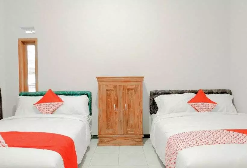 Otel Oyo 605 Queen Residence