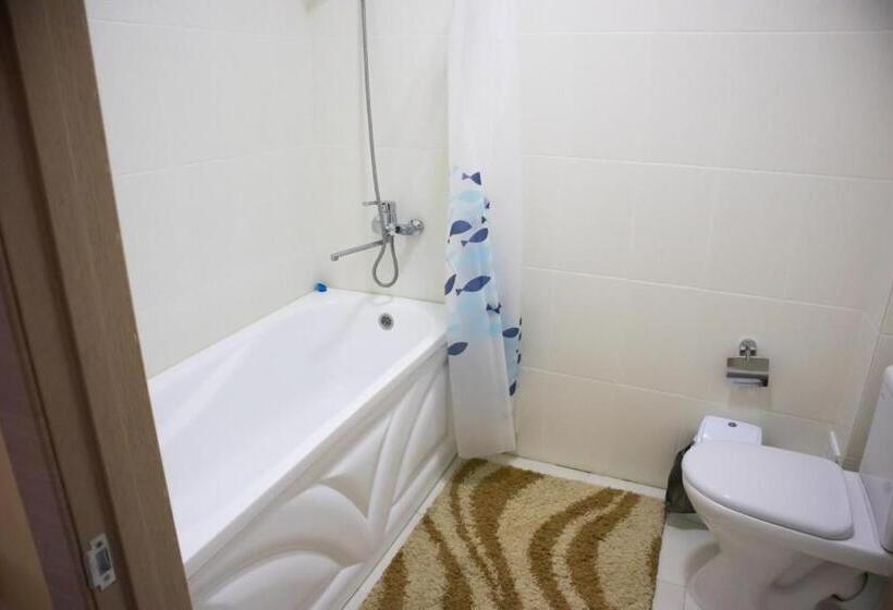 هتل Sad Dolgoletiya