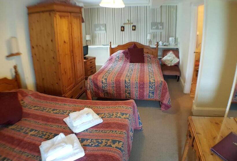 בית מלון כפרי The White House