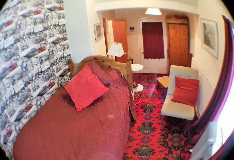 בית מלון כפרי The White House