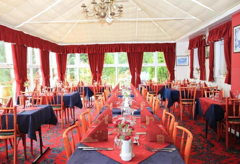 בית מלון כפרי The White House