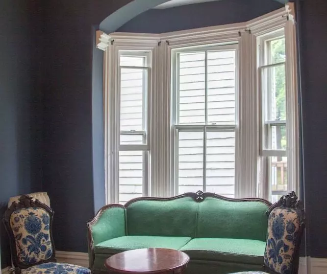 پانسیون The Wiltwyck