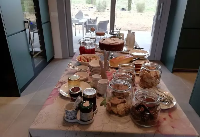 Hotelli Agriturismo Le Piccole Macìe