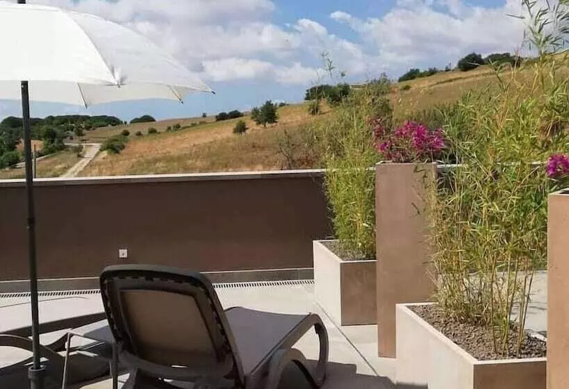 Hotelli Agriturismo Le Piccole Macìe