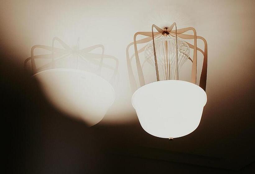 Hotel Baca Suites, Restaurant & Bar