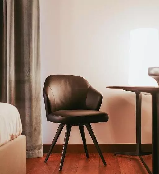 هتل Baca Suites, Restaurant & Bar