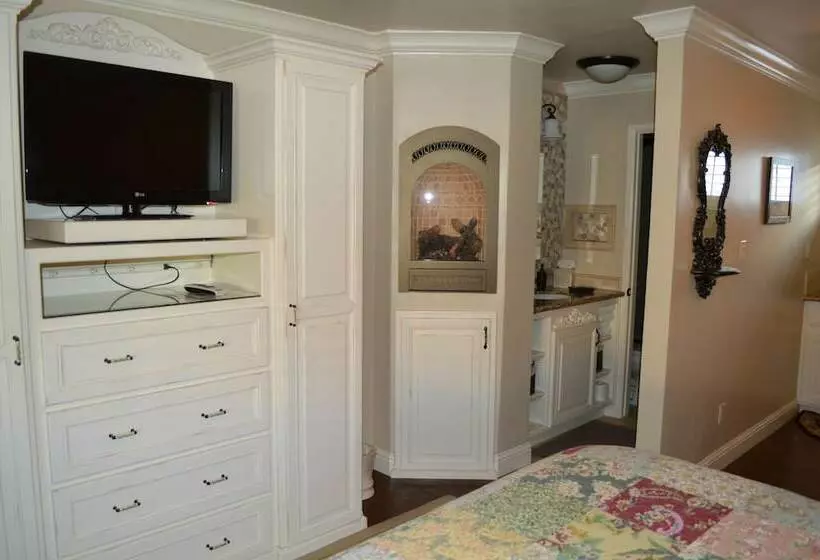 Hotelli Beachcomber Inn