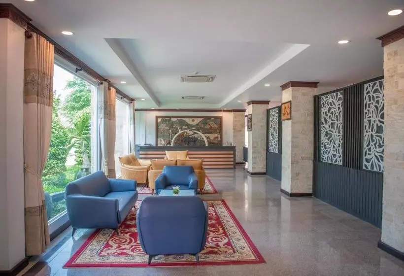 Hotelli Khung City