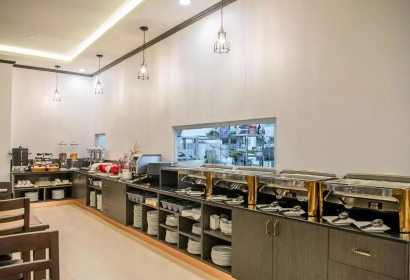 Hotelli Khung City