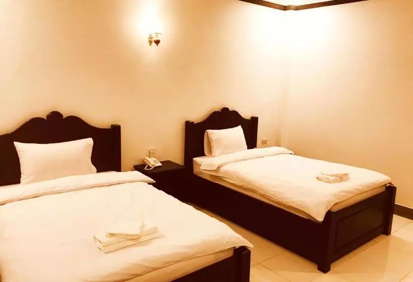 Hotelli Khung City