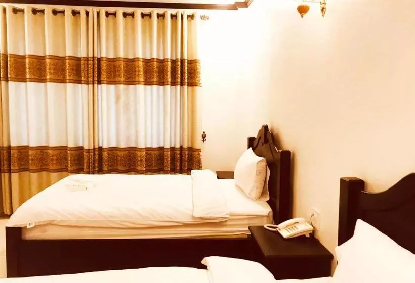 Hotelli Khung City