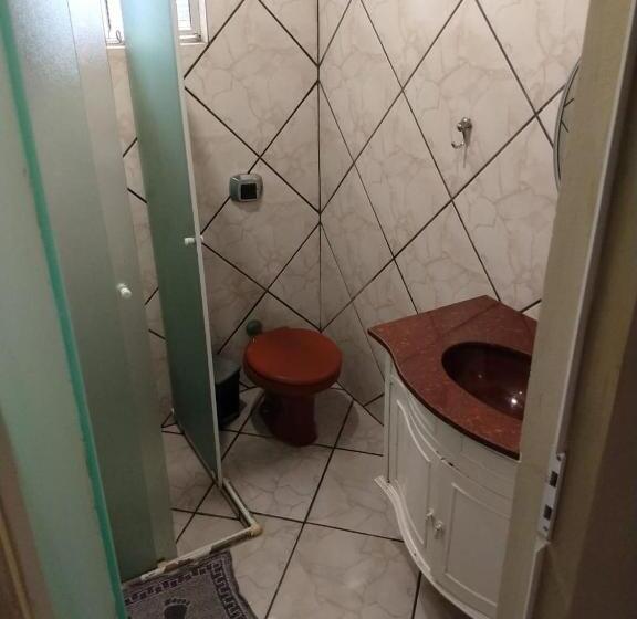 펜션 Suítes Econômica 250 Metros Do Mar