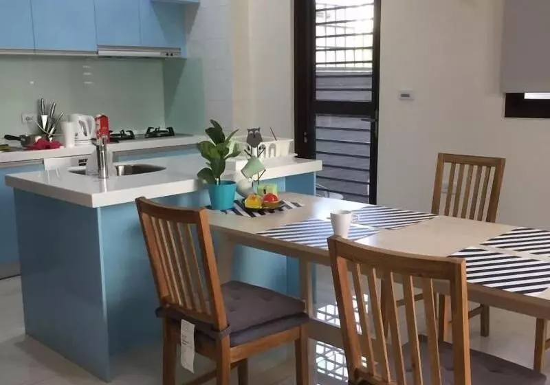 تختخواب و صبحانه Donggang Homestay Dongfan