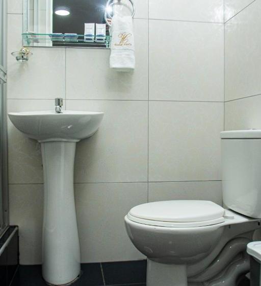 فندق Hostal Vasco