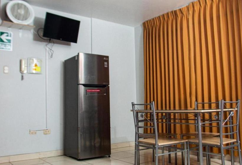 فندق Hostal Vasco