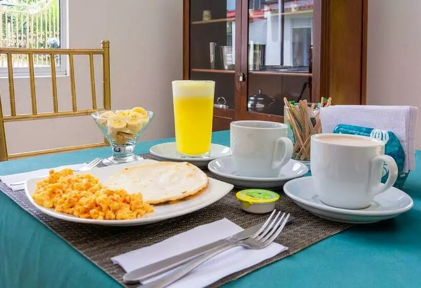 Aw Hotel Acawa Resort & Piscina